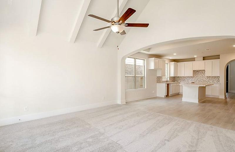 The Astoria II Floor Plan Photo 11