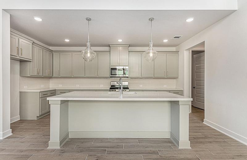 The Broadway Floor Plan Photo 7