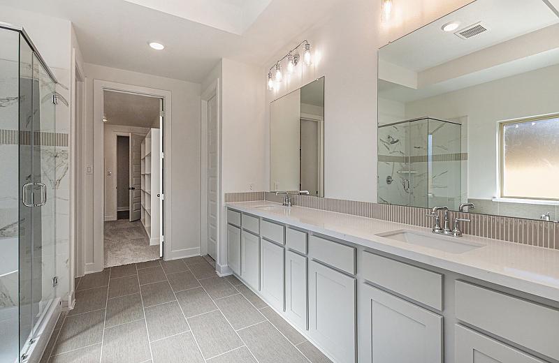 The Broadway Floor Plan Photo 9