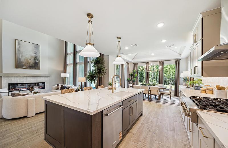 The Collins Floor Plan Photo 7