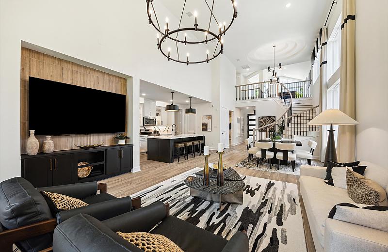 The Fifth Avenue Floor Plan Photo 5