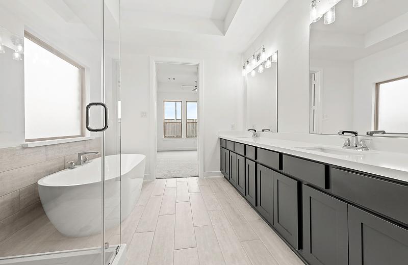 The Manhattan Floor Plan Photo 10