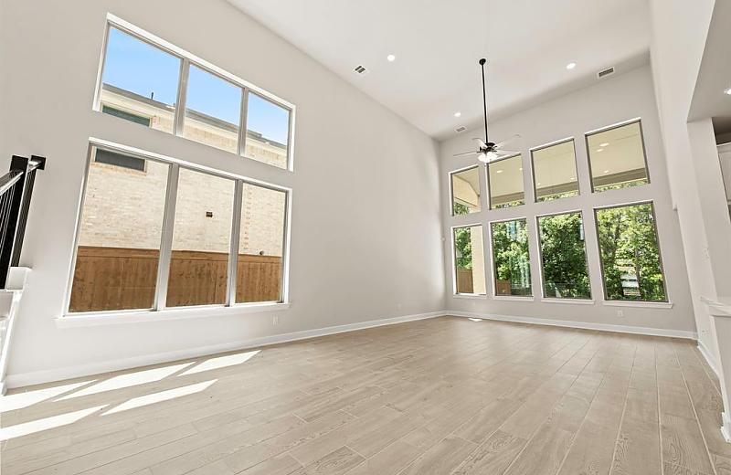 The Manhattan Floor Plan Photo 6