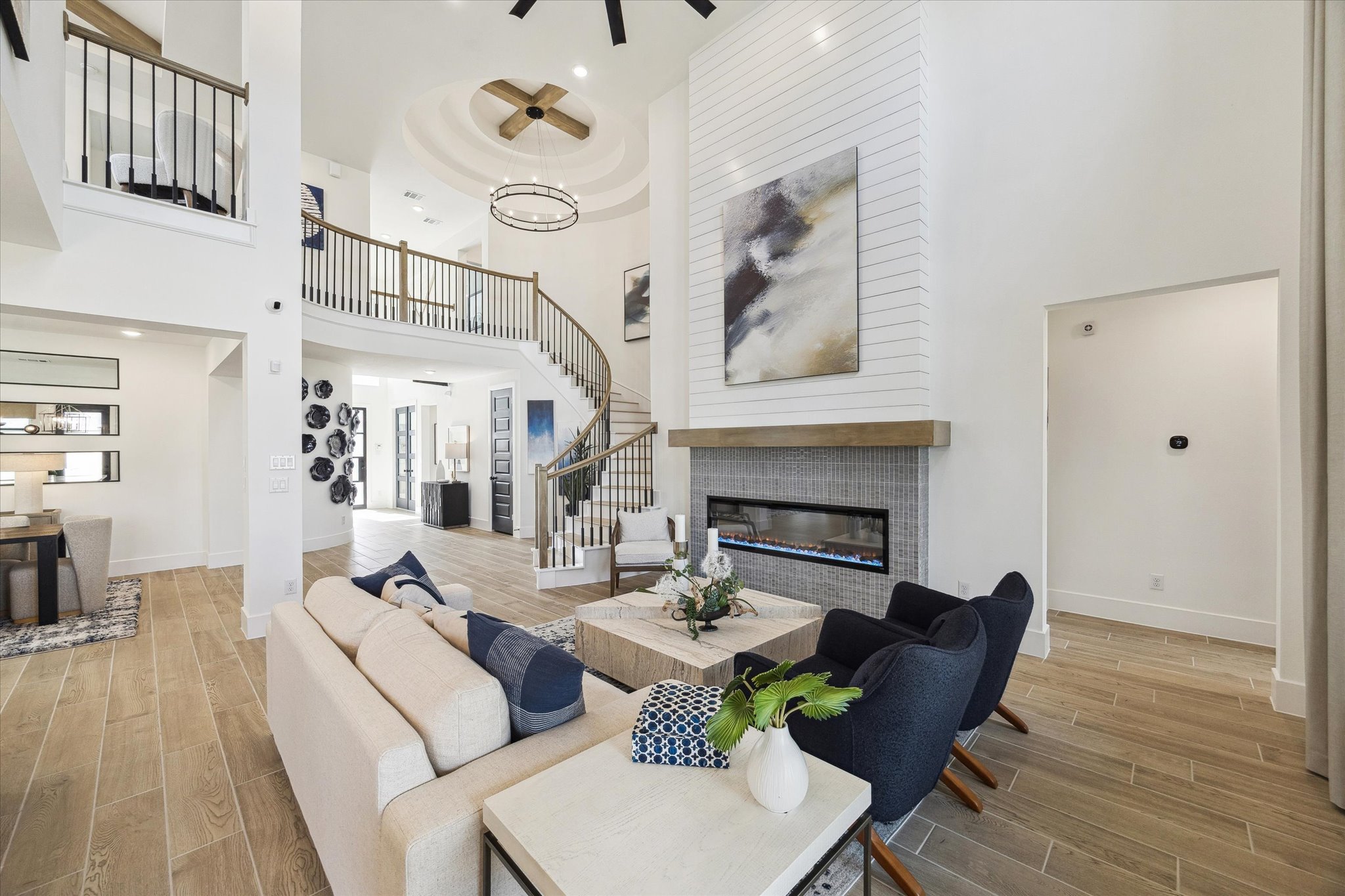 The Alden IX Photo 11