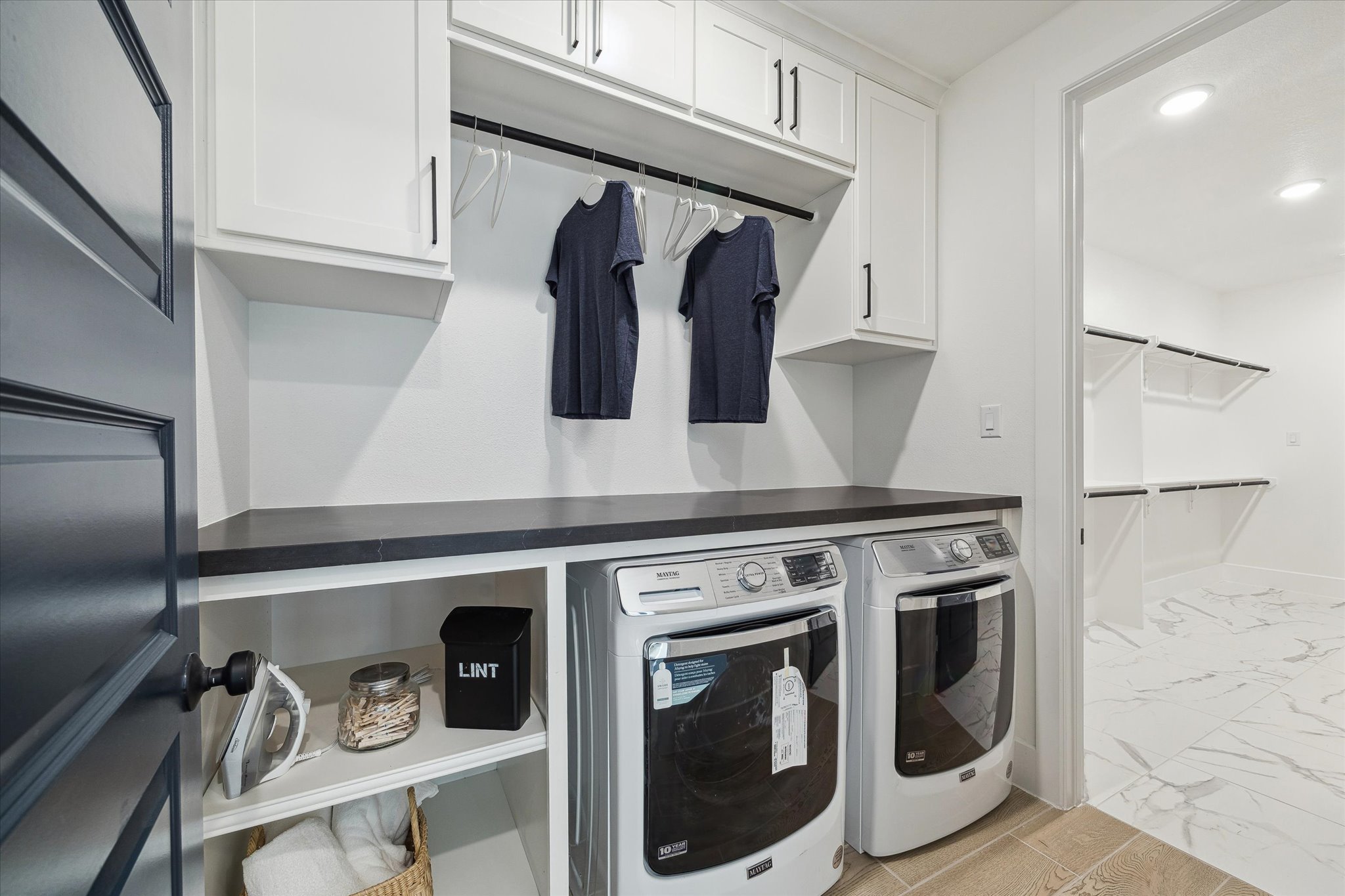 The Alden IX Photo 22