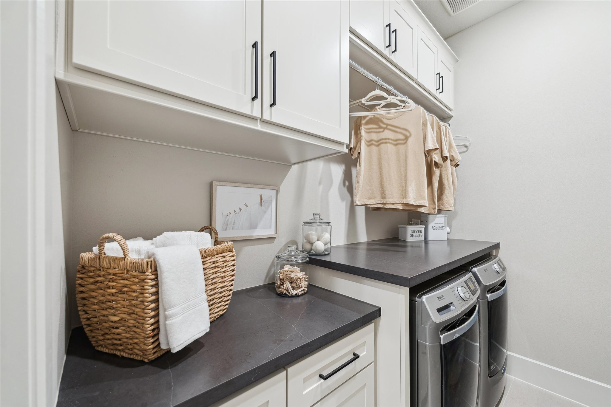 The Grey III Photo 31