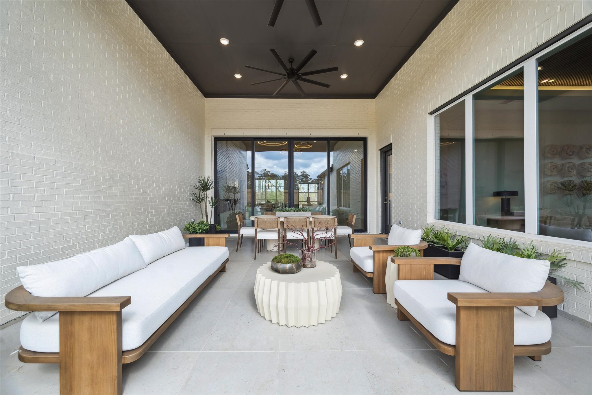 The Grey III Photo 33