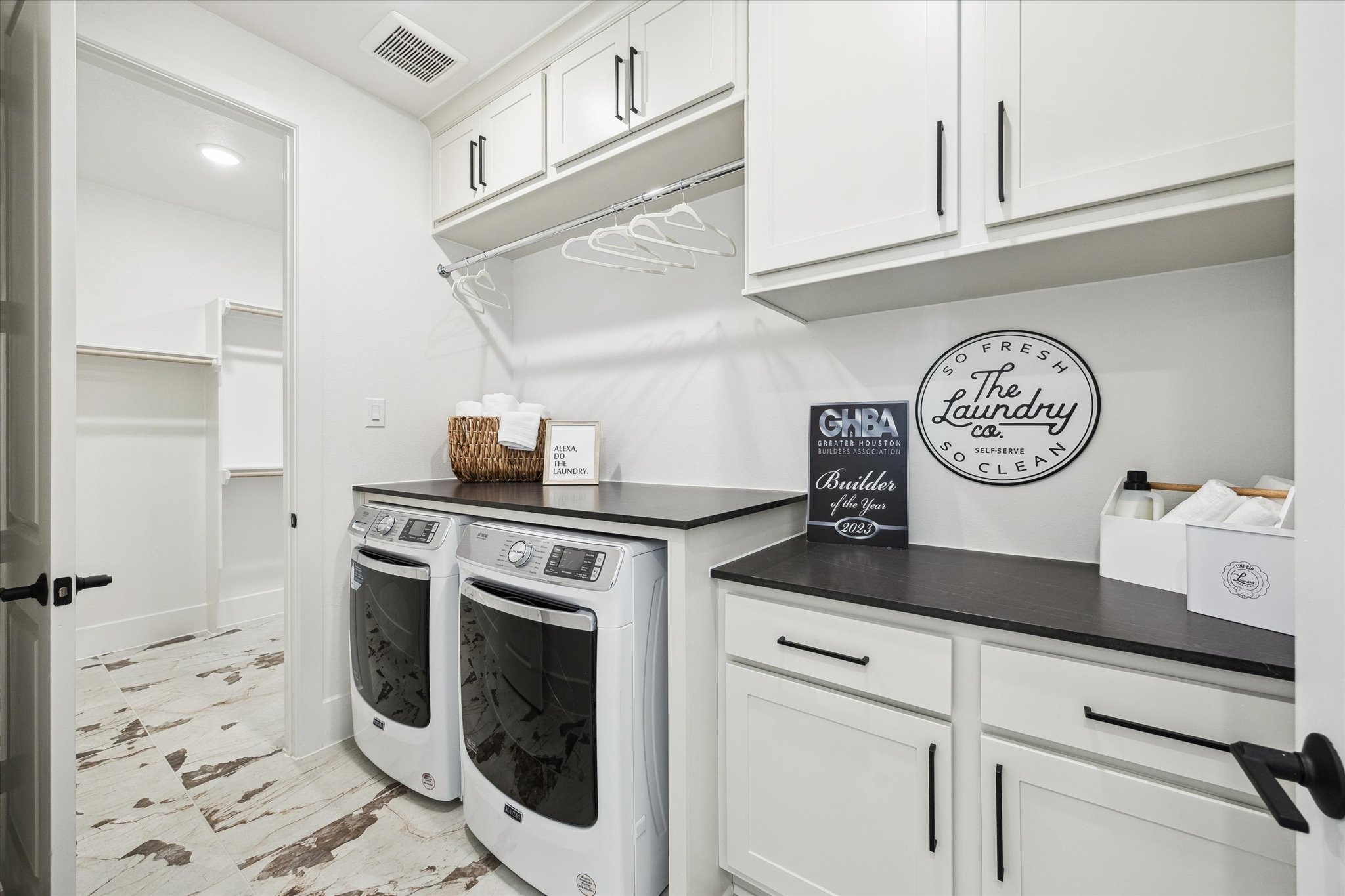 The Wilson V Photo 11