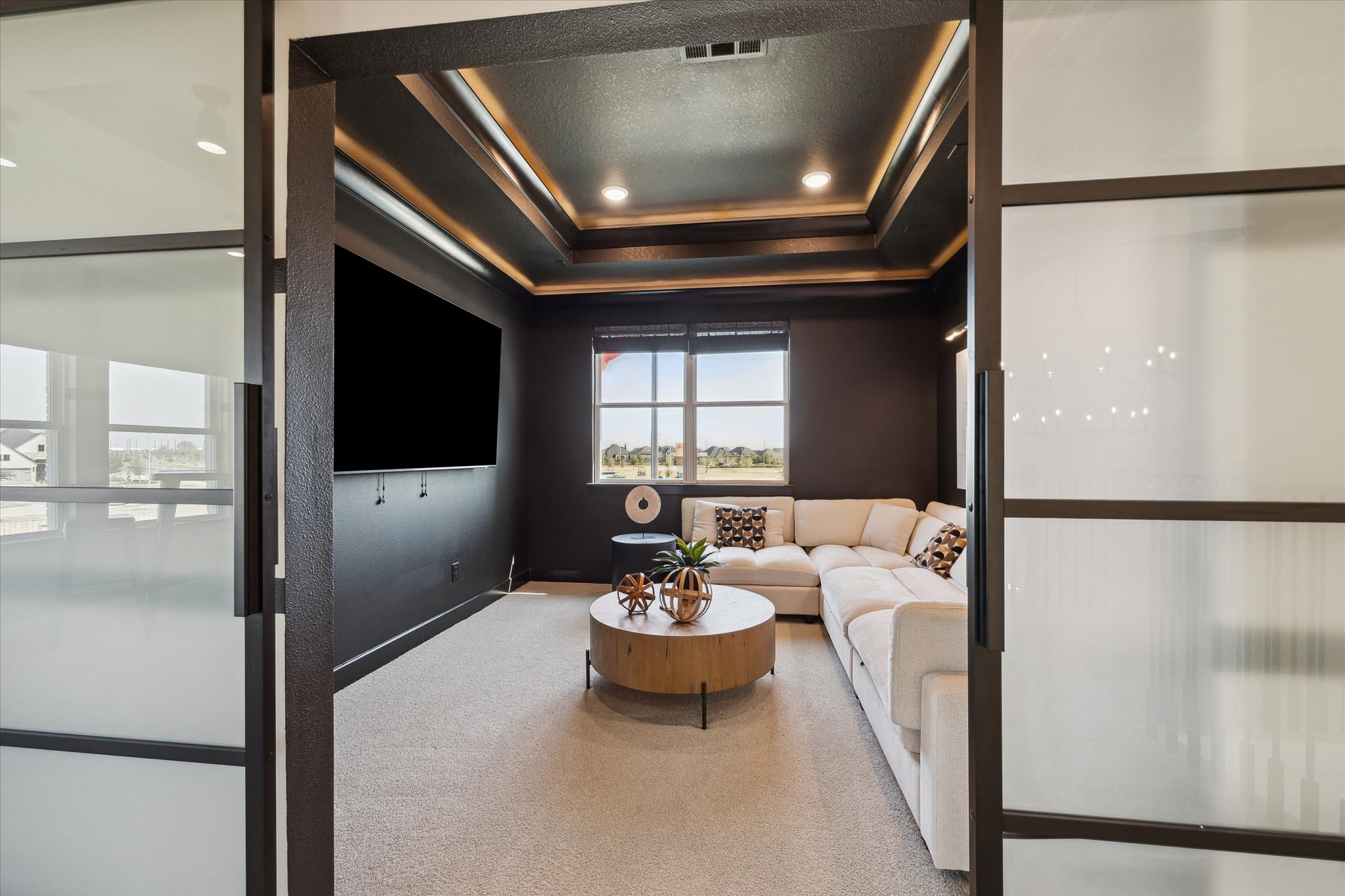 The Wilson V Photo 19